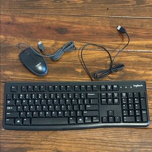 Logitech Black Wired USB Keyboard and Mouse Set
